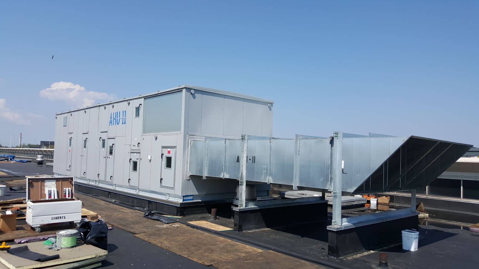 Roberts rooftop air handling unit installation