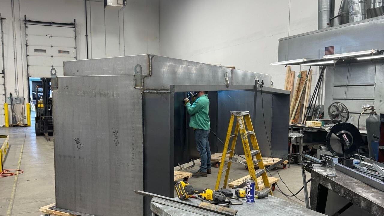Sheet Metal supporting mechanical service image